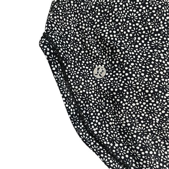 LULULEMON Sculpt Tank Top Black White Pattern Size 8 Estimated - Picture 8 of 8